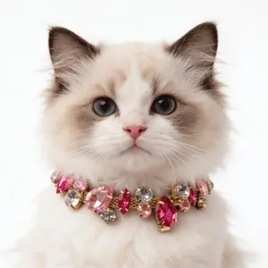 Full Diamond Crystal Pet Collar, Cat Dog Gem Necklace, Suitable for Small to Medium Dogs and Cats, Elegant and Stylish Accessory