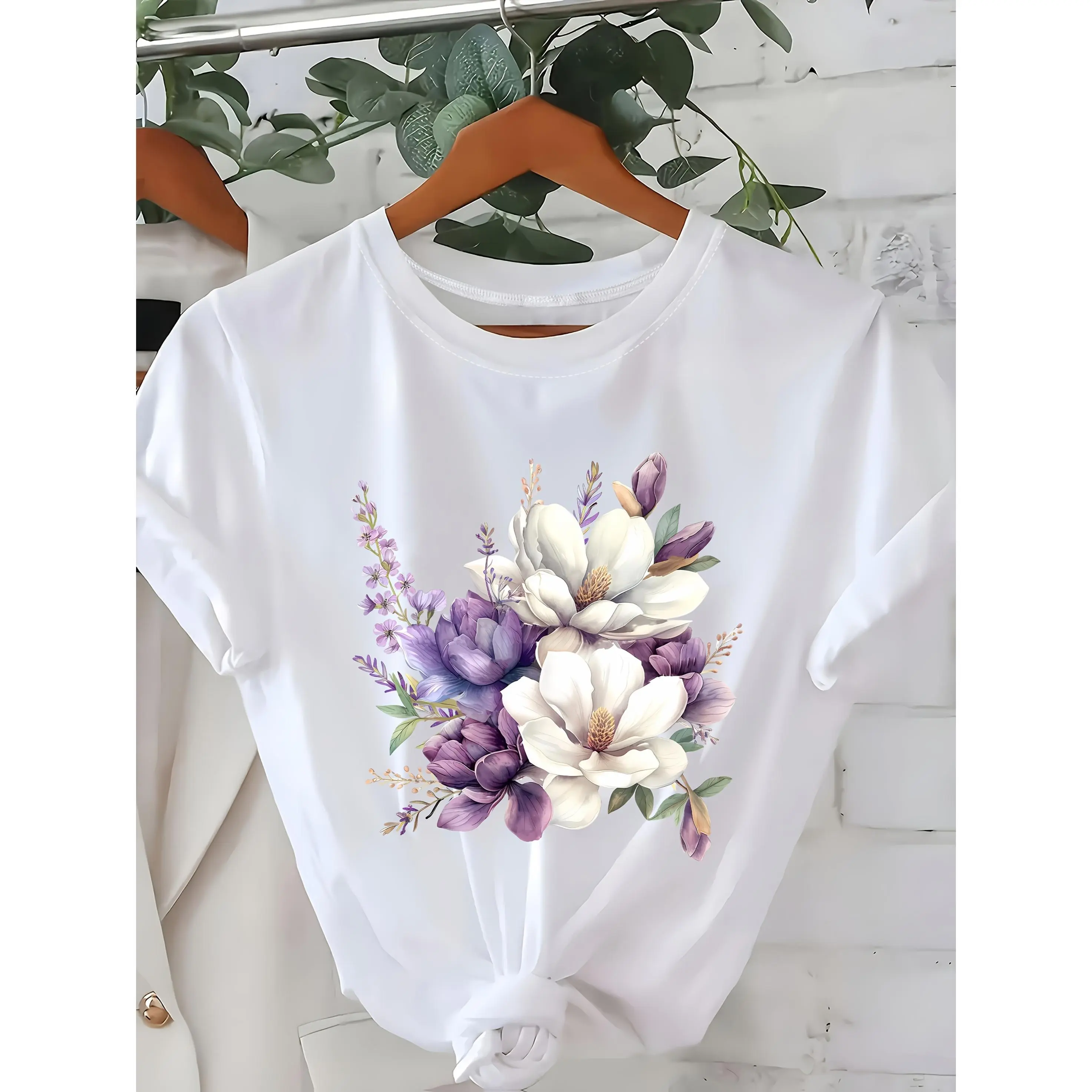 100% Cotton Women Round Neck Short Sleeve T-Shirt, Purple Lavender White Magnolia Watercolor Floral Bouquet Graphic Front Print Loose Casual Tee, Elegant Botanical Soft Breathable Summer Daily Wear Top Gift