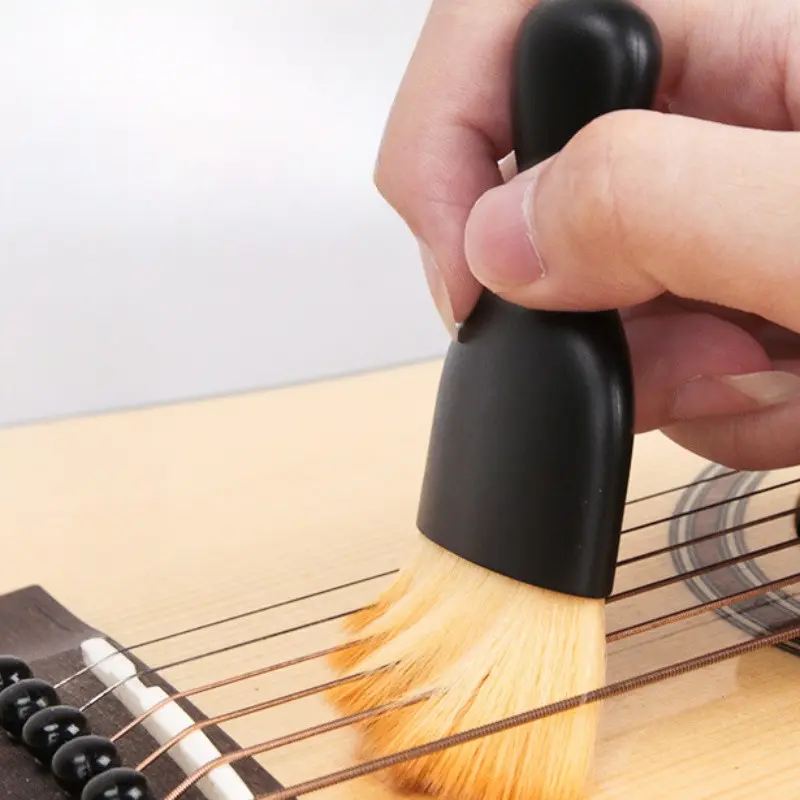 Instrument Cleaning Brush for Dust Removal, Multi-Functional Guitar Bass Guzheng Cleaner, Essential Music Instrument Maintenance Tool