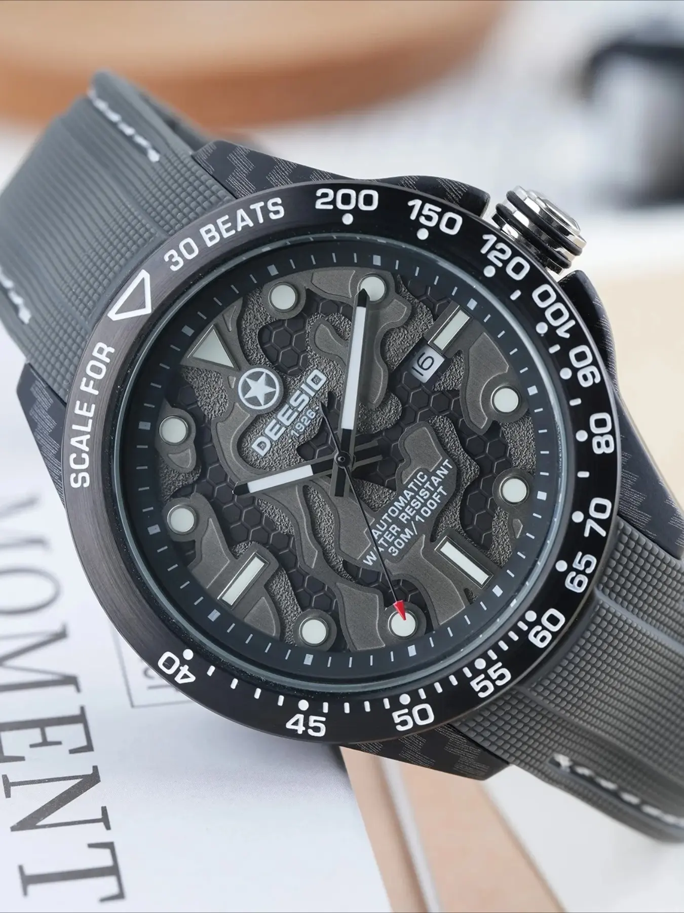 Deesio Men's Automatic Mechanical Watch |Upgrade Carbon Fiber Case | Luminous Pointer | Silicone Strap | Sport Lightweight | 30M Water Resistant | Fashionable for Outdoor/Exercise | Ideal Gift for Men |  High-Quality Movement | Scratch-Proof Dial
