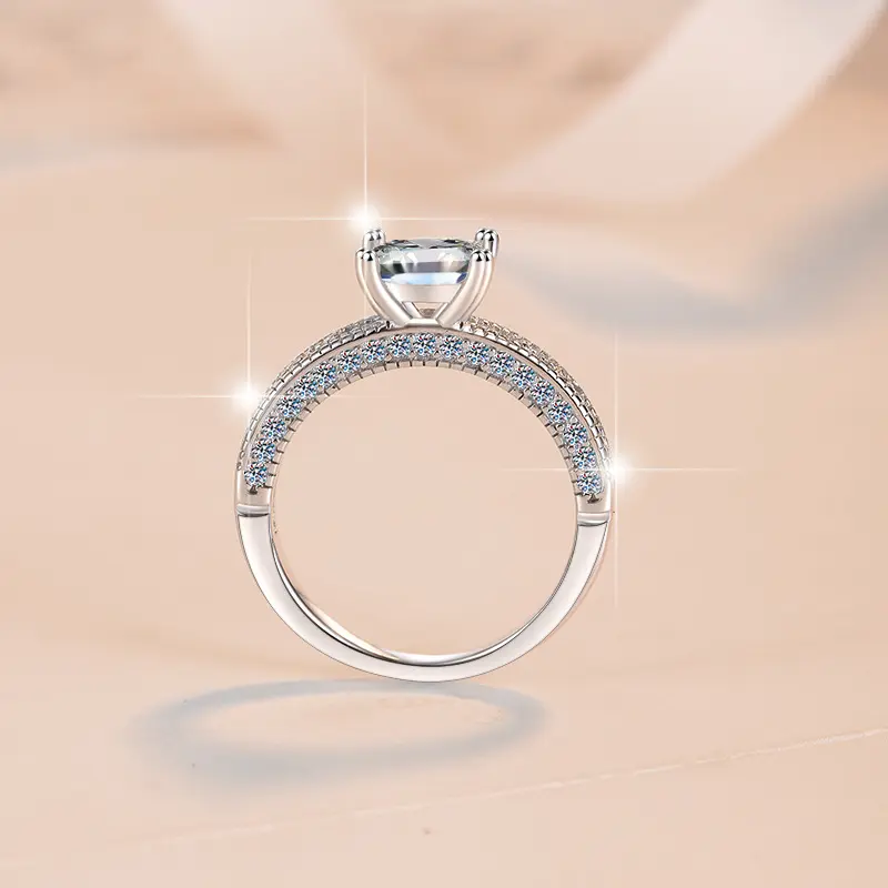 Moissanite Ring in S925 Sterling Silver, Old Money Style Princess Cut Solitaire Jewelry for Adult Women, Single, Female, Adults