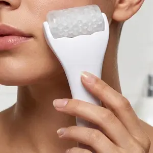 Facial Care Gel Ice Roller, Reusable and Easy to Clean, Reduces Wrinkles and Dark Circles, Portable for Travel, No Battery Required