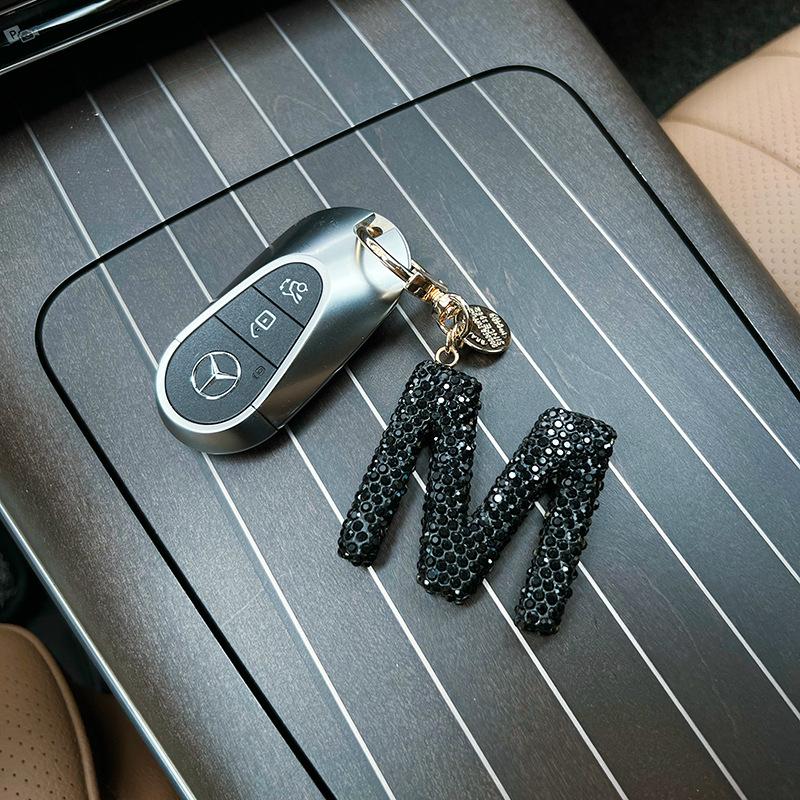 Creative Rhinestone Car Keychain, Aesthetic Bag Pendant Bag Charm, Fashionable Letter Key Ring, Elegant Bag Charm Accessory, Perfect Holiday  Accessory for Men & Women