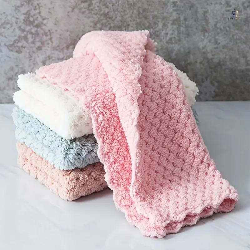 10Pcs Polyester Pineapple Textured Cleaning Cloths - Super Absorbent Coral Fleece Kitchen Towels, Oil-Resistant Reusable Wiping Rags for Kitchen Use Household Surfaces