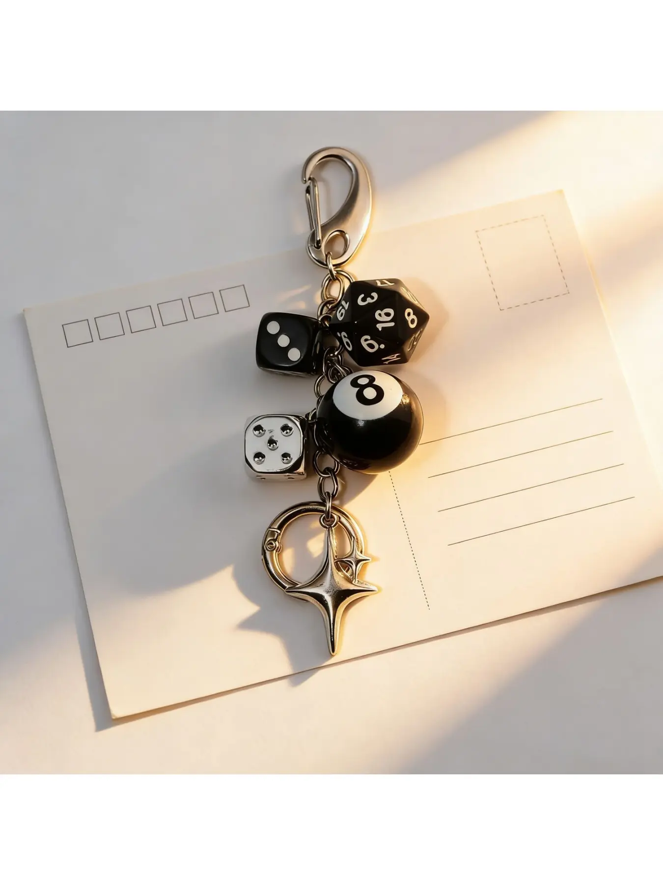 Unisex Black 8 Billiard Dice Keychain, Car Key Charm, Unique Mobile Phone Pendant; Fashion Accessories Suitable for Backpacks, Mini Bags and Handbags, Bag Clasps, Trendy Alloy Keychains, Fashionable Alloy Keychain