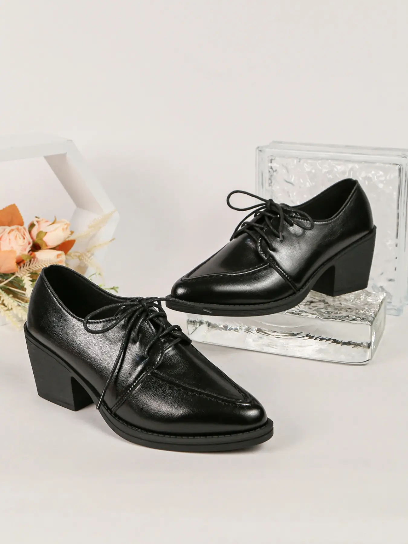 Vintage Leather Oxford Heels for Women, Pointed Toe Lace Up Chunky Block Heel, Retro Preppy Style Office Business Formal Pumps
