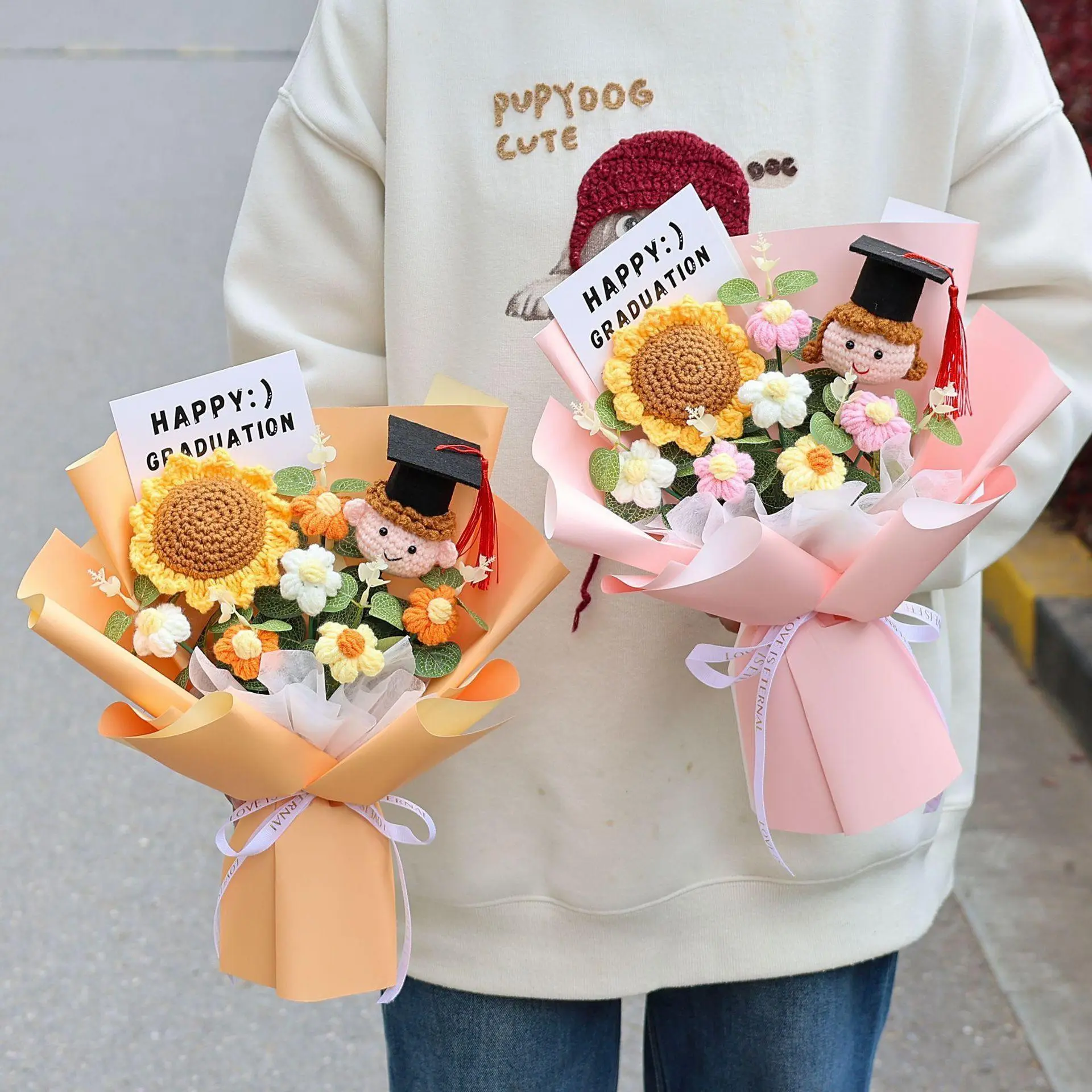 Teacher's Day gift - crochet flower bouquet, handmade sunflower and rose bouquet for the birthday of the girl, graduation gift for teachers' day, Christmas gift, gift for classmates, children and friends upon graduation