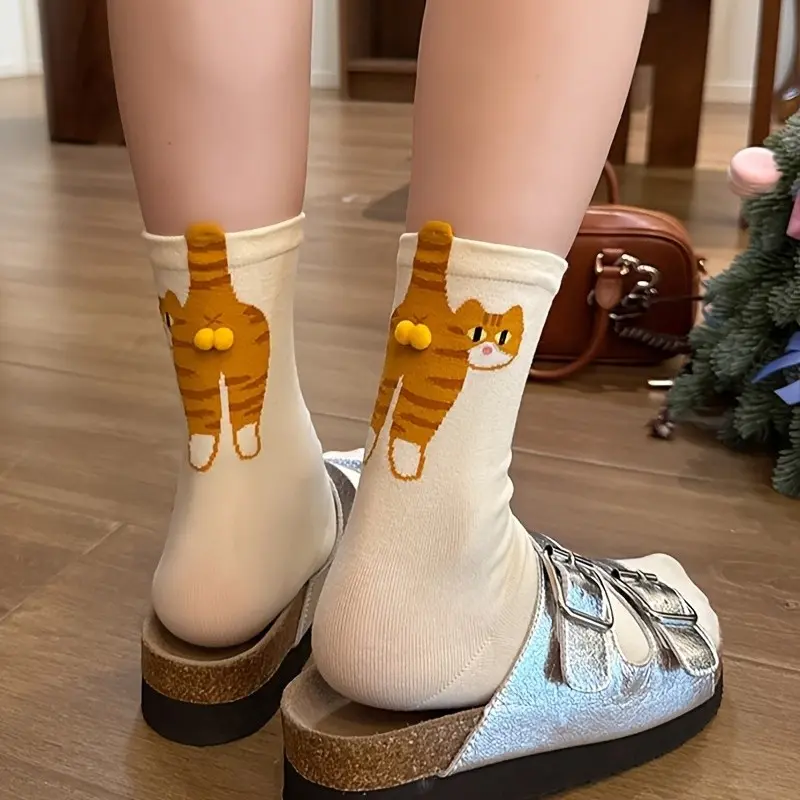 Cute 3D Tabby Cat Crew Socks, Adorable Kitten Design, Thick Warm Winter Stockings, Unisex, Cat Lover Gift