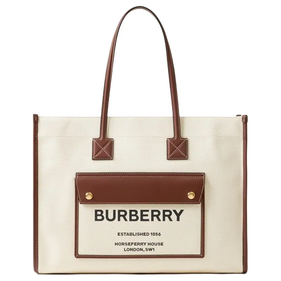 Burberry Freya Oversized Horseferry Print Cotton and Calfskin Tote Bag for Women in Natural and Tan