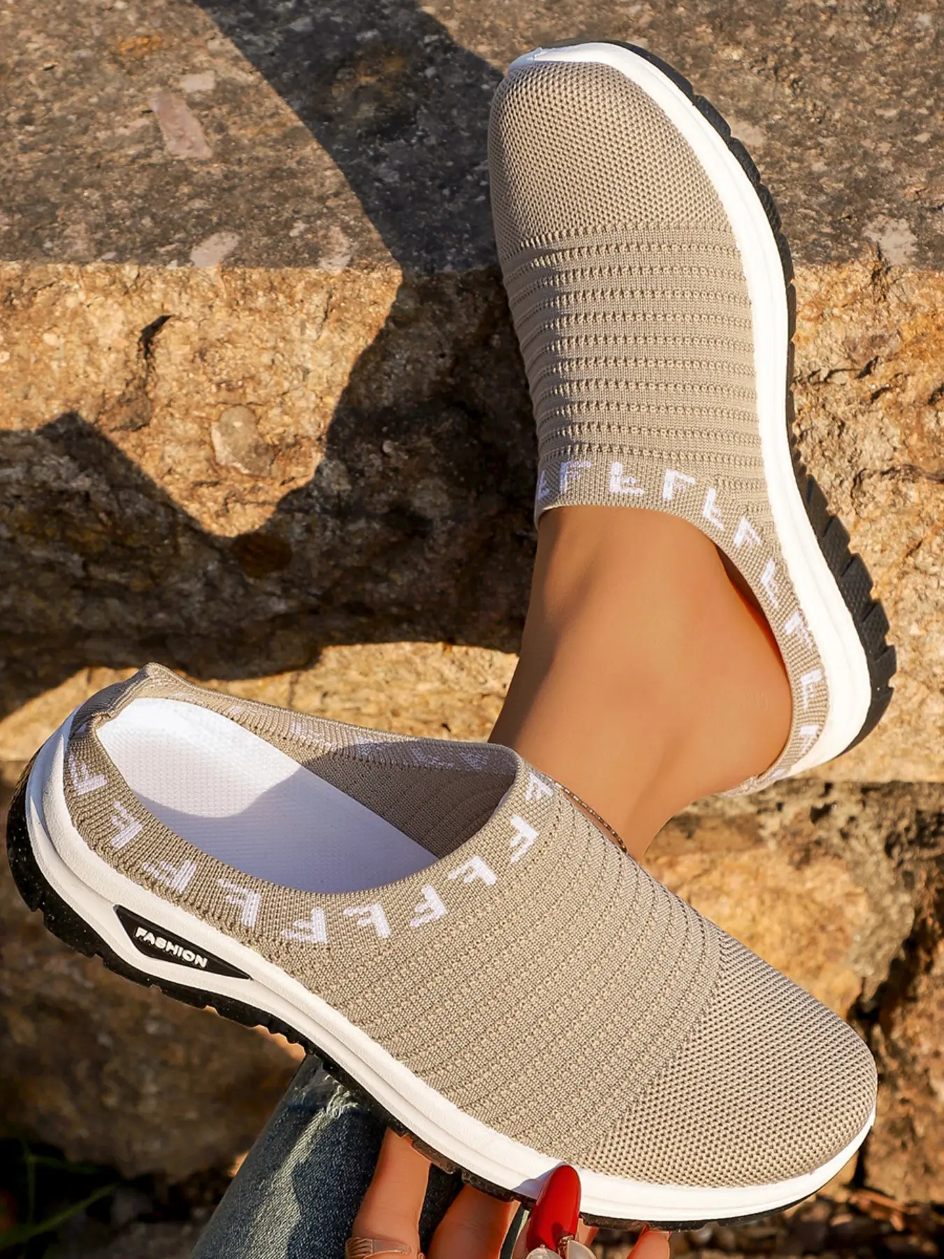 Women's Letter Mule Shoes, Footwear, Breathable Slip-On Sport Sandals, Lightweight Comfortable Slippers, Ideal for Daily Walking