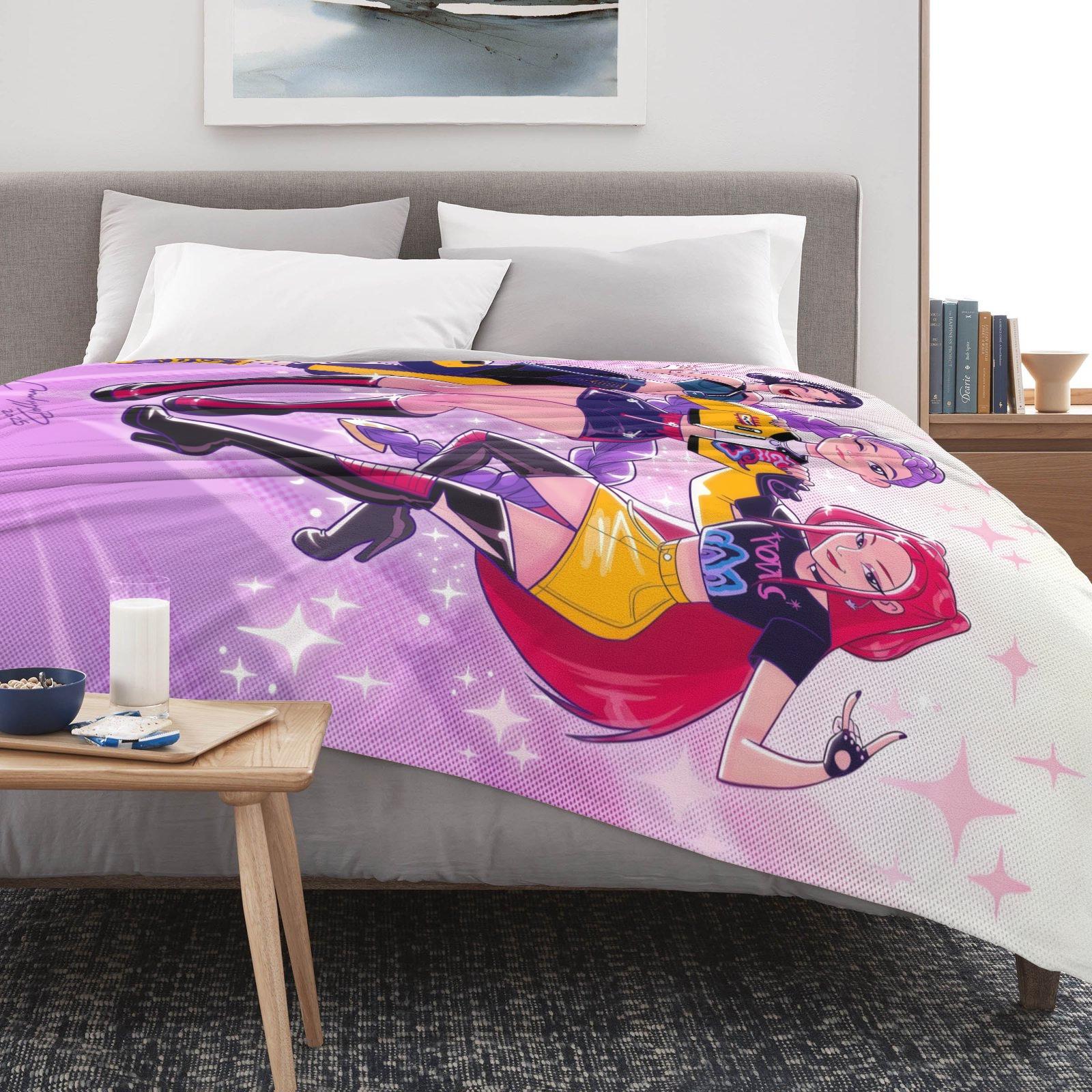 K-Pop Devil Hunter Anime Print Blanket, Soft and Comfortable Flannel Plush Blanket, Suitable for Home, Office, Camping, Sofa, Bed, Netflix Fan Gift, Warm Nap Blanket.