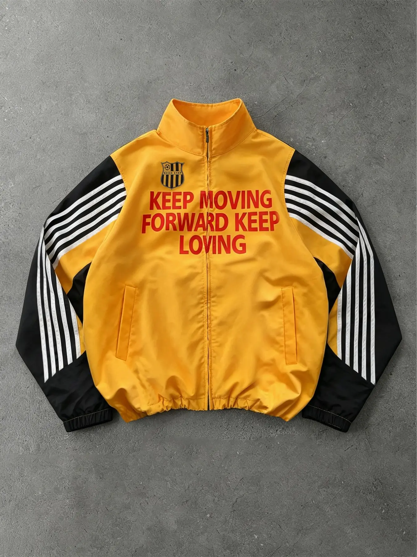 Men's Casual Zipper Patchwork Jacket, Letter Badge Print, Trendy Outdoor Wear, Comfortable Breathable, All Seasons, Letter Patched Jacket