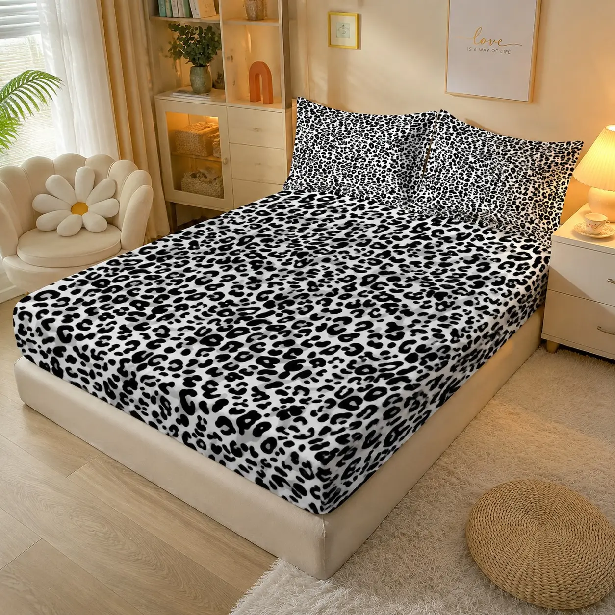 3-piece black and white leopard print bed sheet set, 1 bed sheet and 2 pillowcases unfilled, elegant leopard print design bedding set, machine washable, suitable for all seasons Bedsheet Sets Leopard Print Sheets