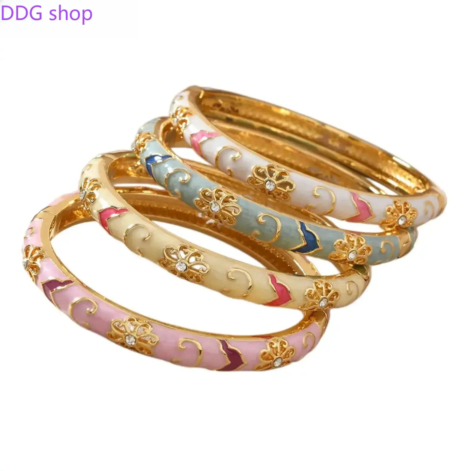 Women’s Vintage Floral Enamel Bangle Bracelet, Silky‑Finish Gold‑Tone Hinged Jewelry, Soft Comfortable Wear with Sparkling Cubic Zirconia, Fashion Decor Bracelet for Daily Wear & Gifting