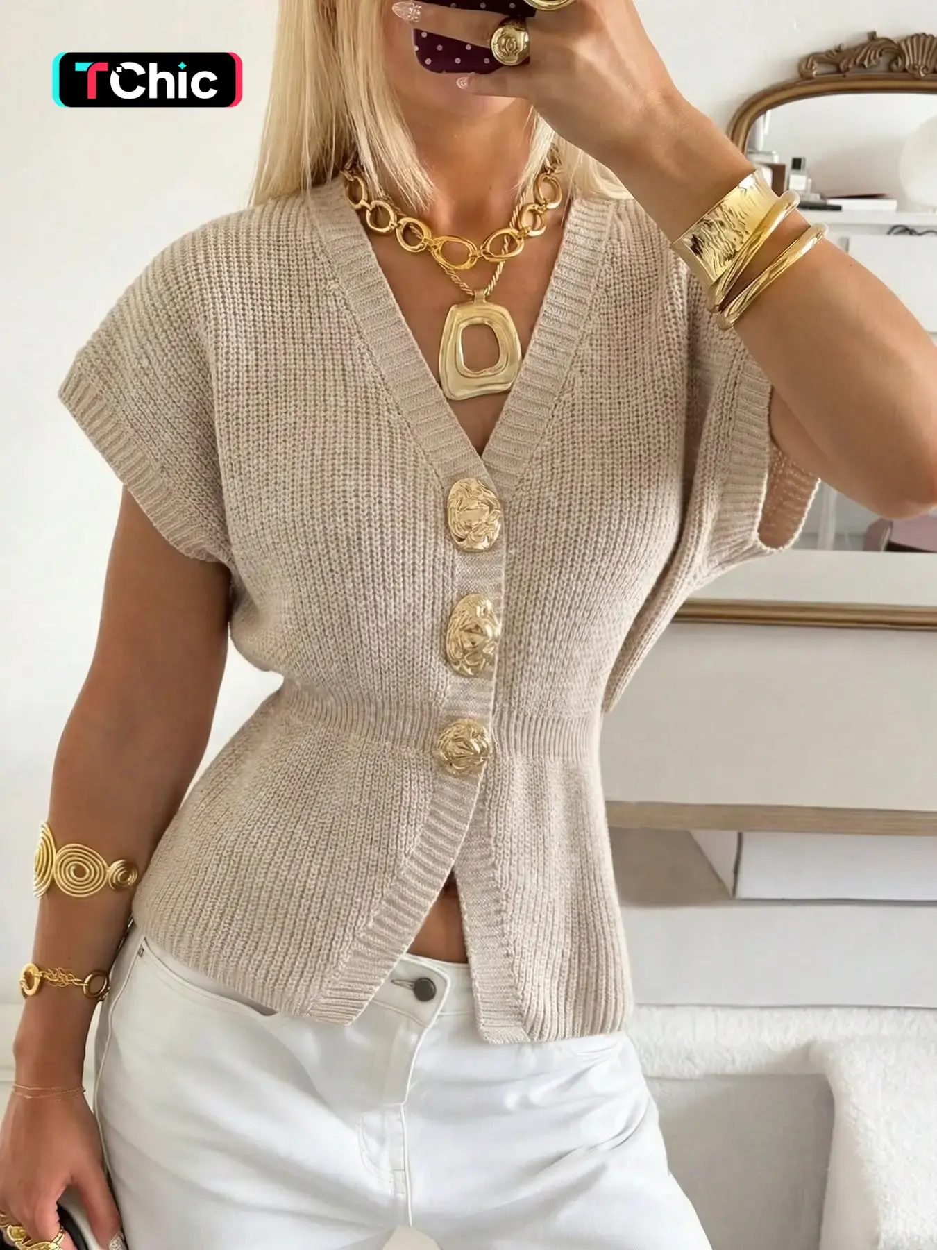 Women's Summer New V Neck Light Apricot Knit Blouse, Short Sleeve Metal Buttons Slim Fit Top, Casual Elegant Design for Office Wear Elegance