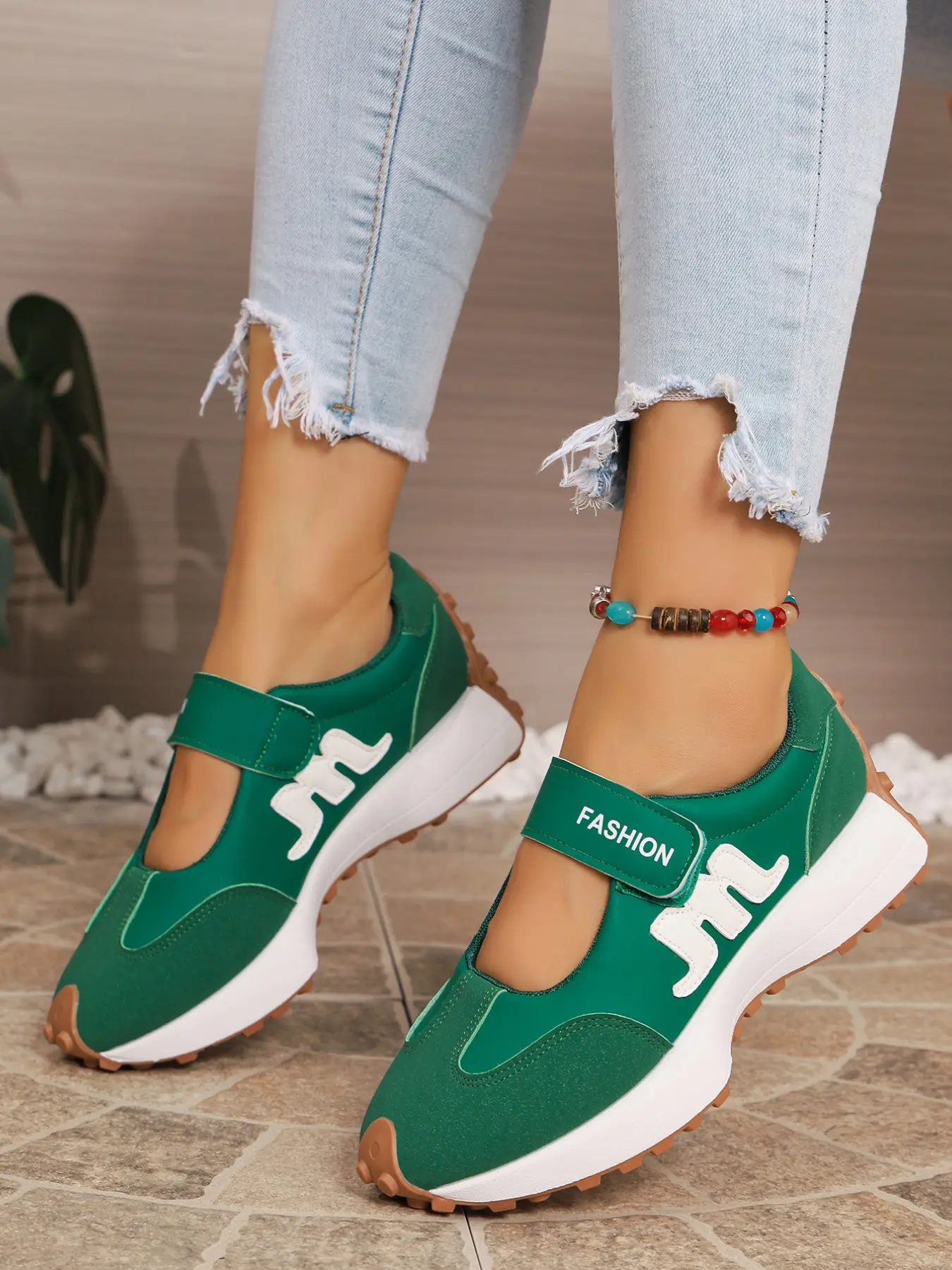 Spring Retro Velcro Mary Jane Shoes, Women's Casual Round Toe Flat PU Leather Ballet Flats, Comfortable and Fashionable