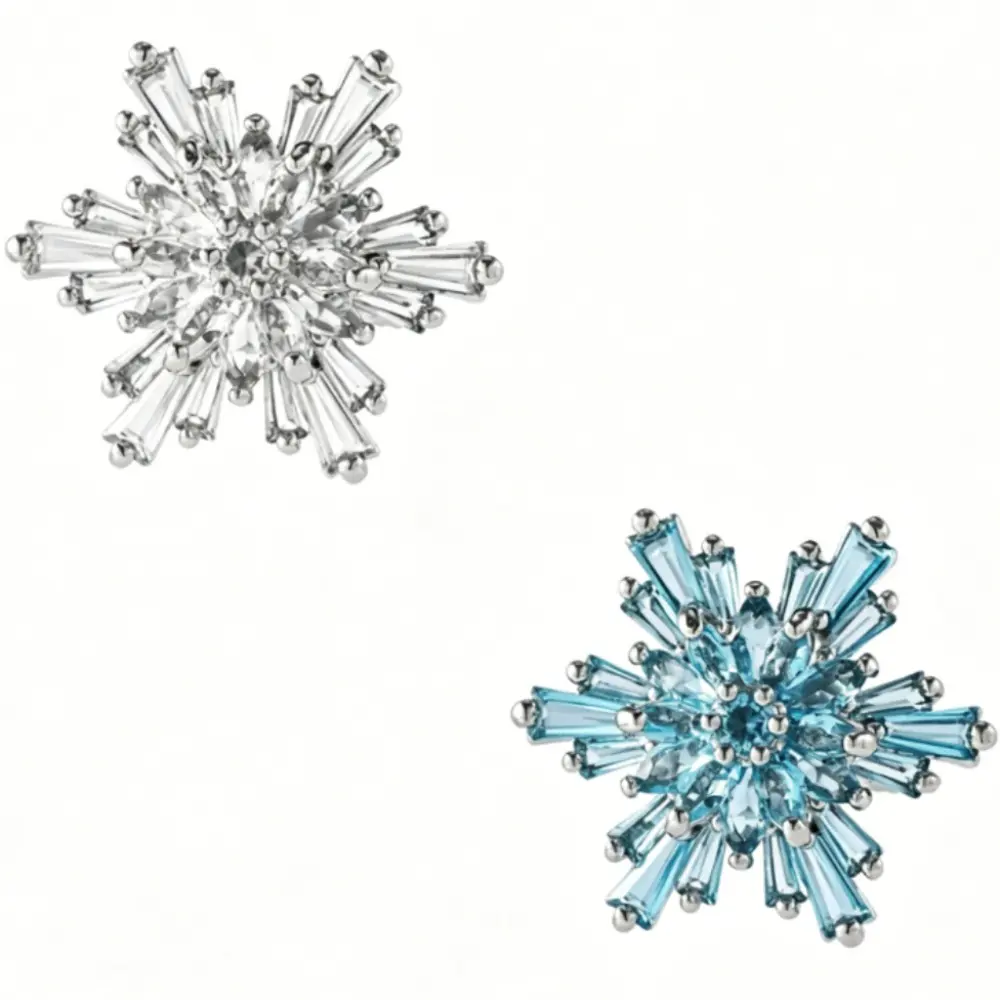 2 Colors Clear Light Blue Baguette Crystal Snowflake Brooch Silver Tone Winter Rhinestone Lapel Pin Coat Jewelry Gift