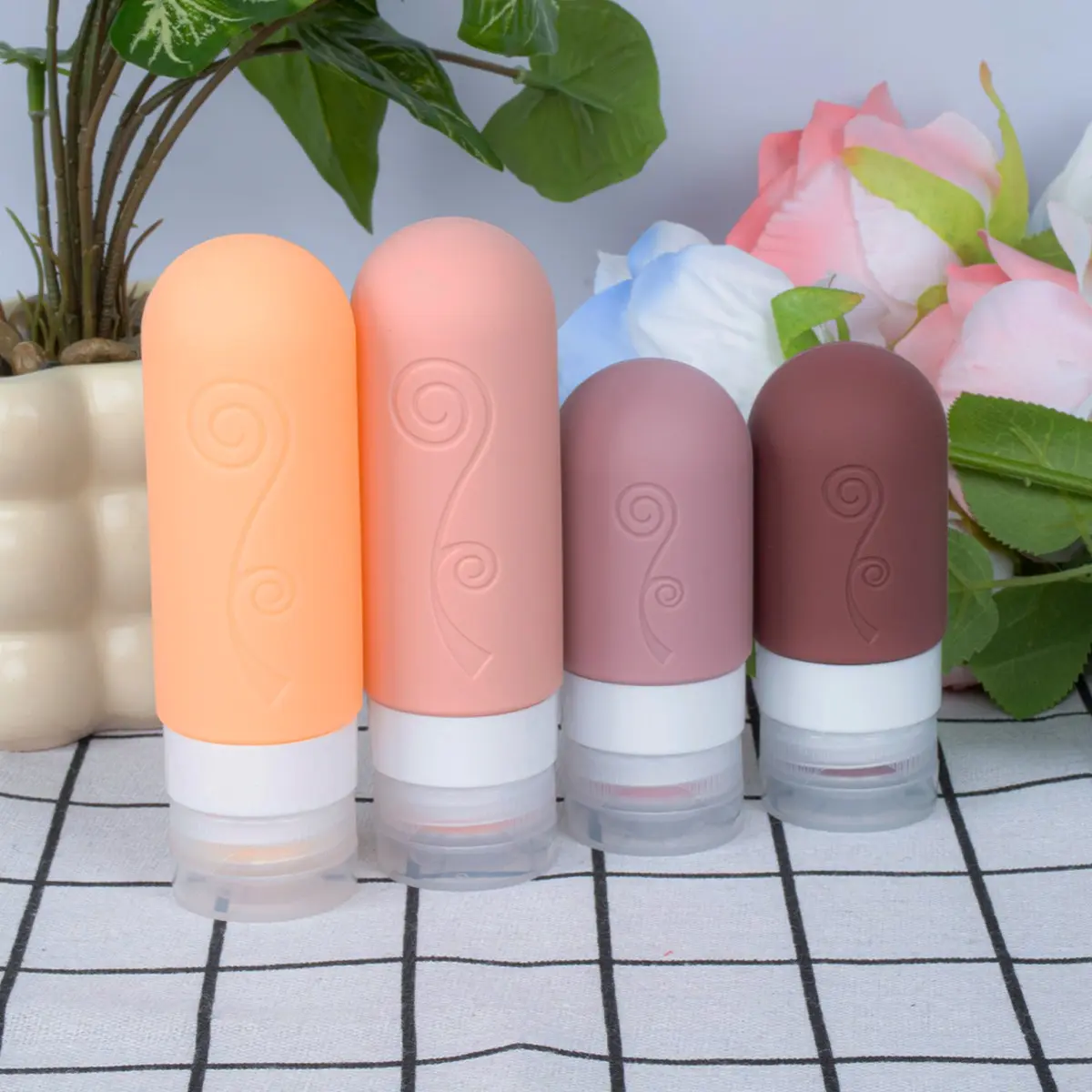 Silicone Travel Dispenser Set, Portable Lotion Shampoo Body Wash Bottles, Multi-Color Options, Ideal for Business Trips, Skincare and Haircare