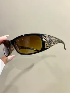 Punk Rhinestone Vintage Fashion Glasses for Men Women, Metal Hinge Eyeglasses, Boho Decorative Lens Eyeglasses