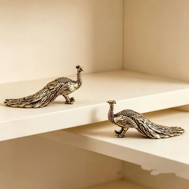 Vintage Peacock Desktop Decorations Crafts Desktop Decorations Birthday Gifts, Office Shelves Desktop Computer Decorations, Halloween Scene Decorations, Desktop Decorations 2-piece Set