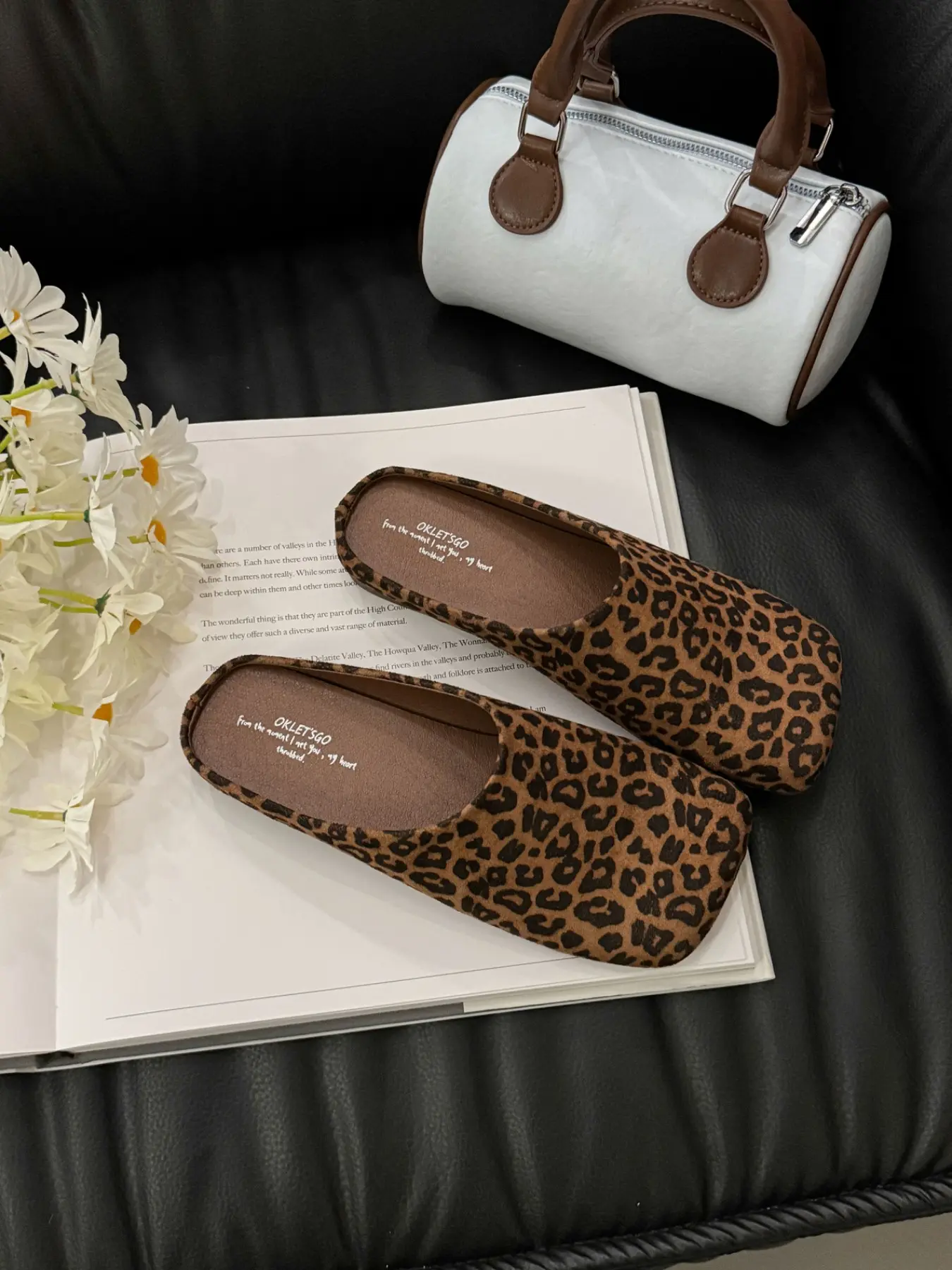 Women Square Toe Slip On Backless Flat Mule Clogs, Suede Casual Closed Toe Slide Mules, Everyday Streetwear Spring Autumn Footwear, Shoes Mules, 2 Colors Solid Black Leopard Print