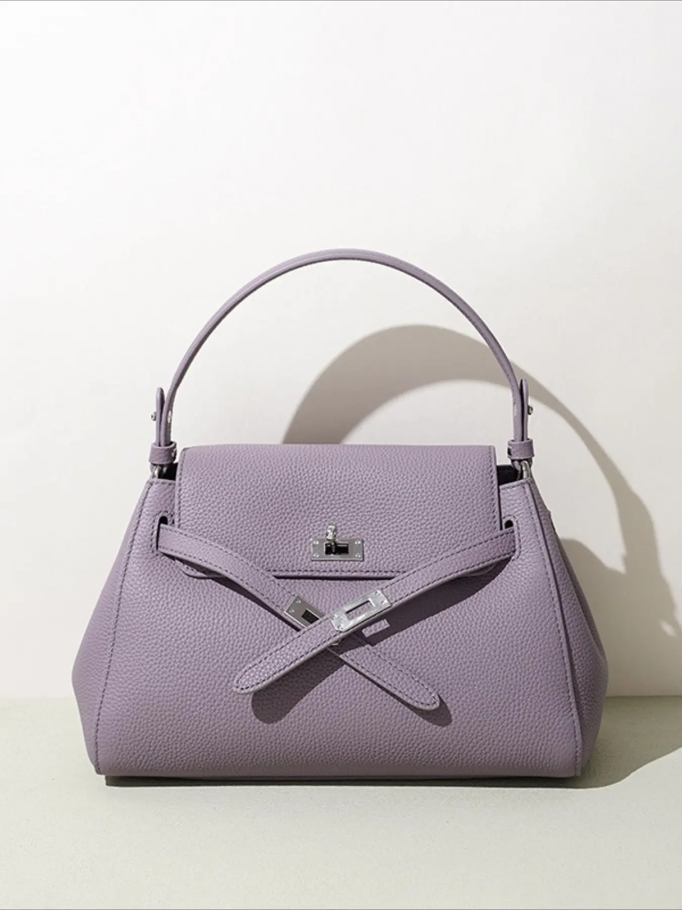 2026 New Spring and Summer Crossbody Bag Women's Versatile Korean Leather Handbag Bag Exquisite and Advanced Work Commuter Bag Casual Everyday Bag Casual Commuter Bag