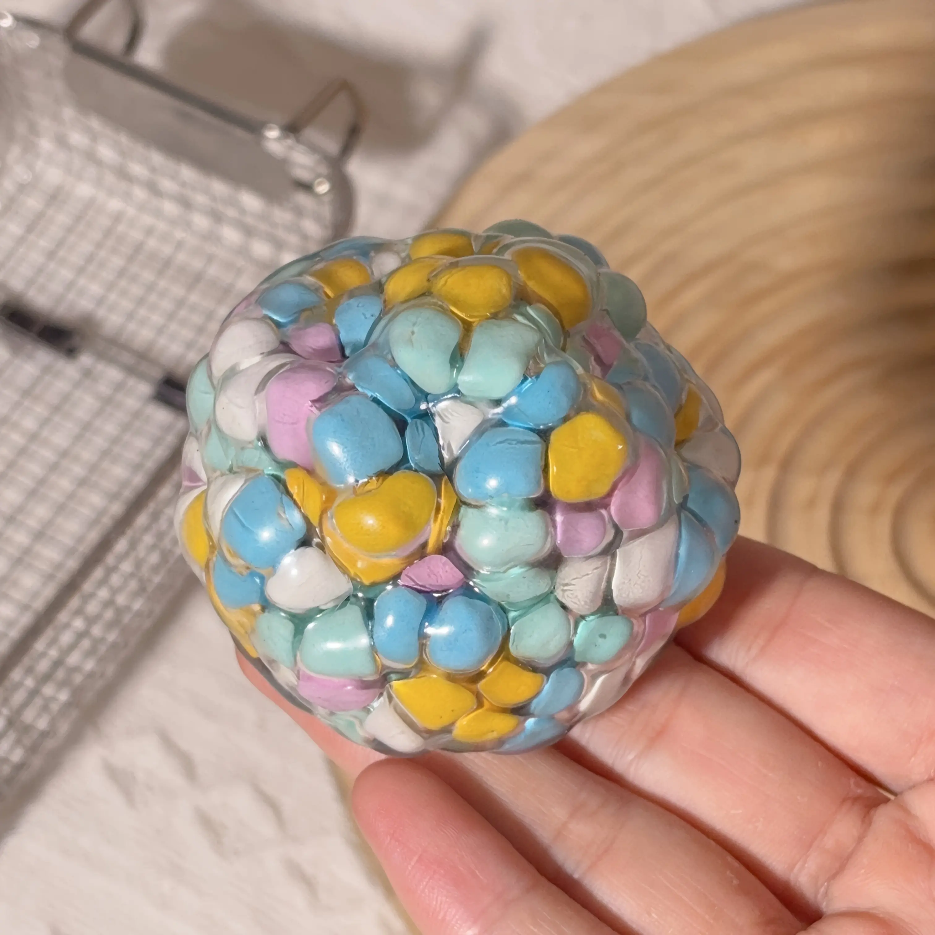Handmade Breathable Xylitol Slow-Rebound Handheld Selfie Decor, Stretch Desktop Ornament for Restlessness Relief & Concentration Boosting