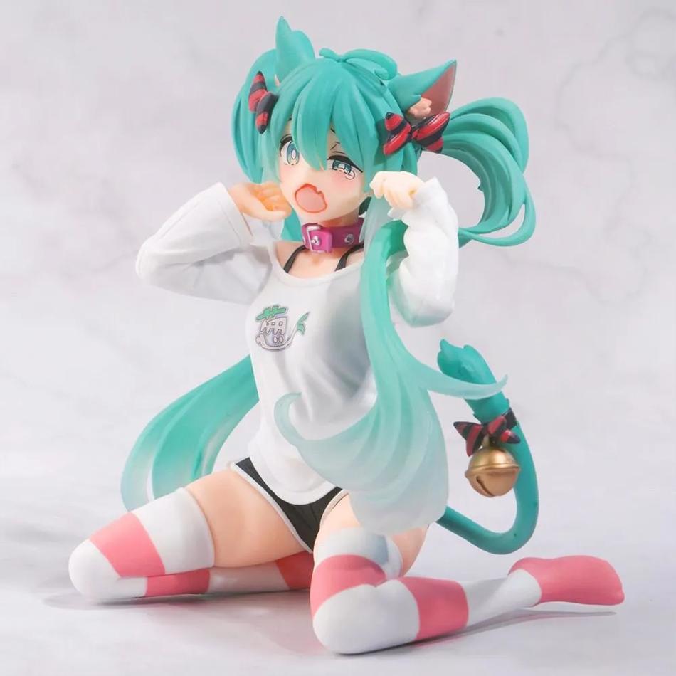 Hatsune  Desktop Cute Action Figure 11cm Neko T-Shirt Ver. Anime Figurine Kawaii Girl Model Toy Gift