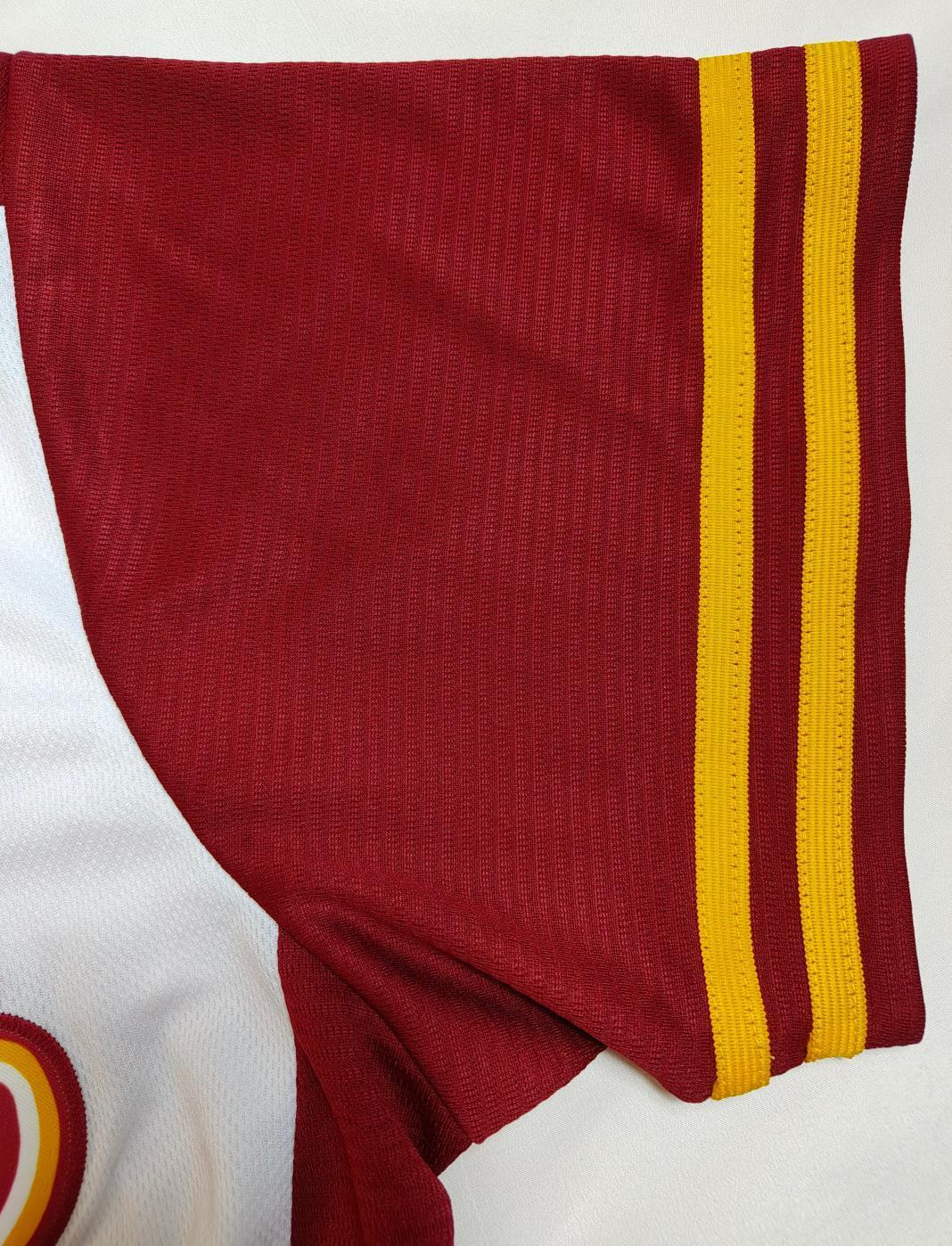 Men's Letter & Figure Patched Button Front Baseball Jersey,Casual Loose Short Sleeve V-Neck Baseball Top for Fall & Winter, Basebal Christmas Gifts, Men's Sportswear for Training & Competition, Workout Tops Sports Clothing