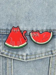 2 Piece Set Cartoon Watermelon Cat Enamel Brooch, Cute Animal Alloy Pin, Fashion Accessory for Backpacks and Clothes, All Seasons Jewelry