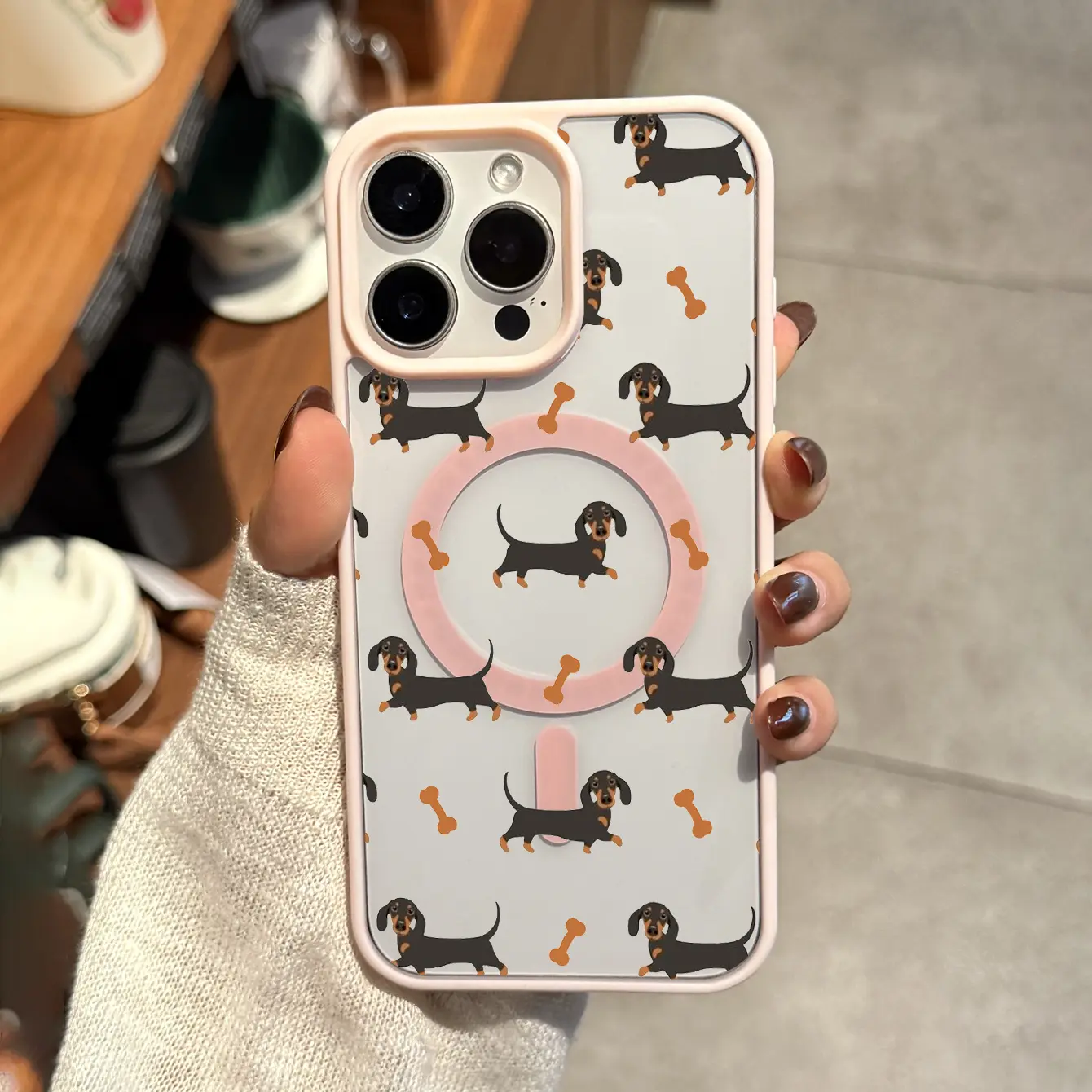 Magnetic Cartoon Dachshund Bone Pattern Phone Case, Compatible with Apple iPhone 17 E Air Pro ProMax iPhone16 15 14 Plus 13 12 Mini 11 X XS XR, Drop-Proof Protective Cover, Cute Animal Full-Coverage Soft Case, Creative and  Design for Men and Women