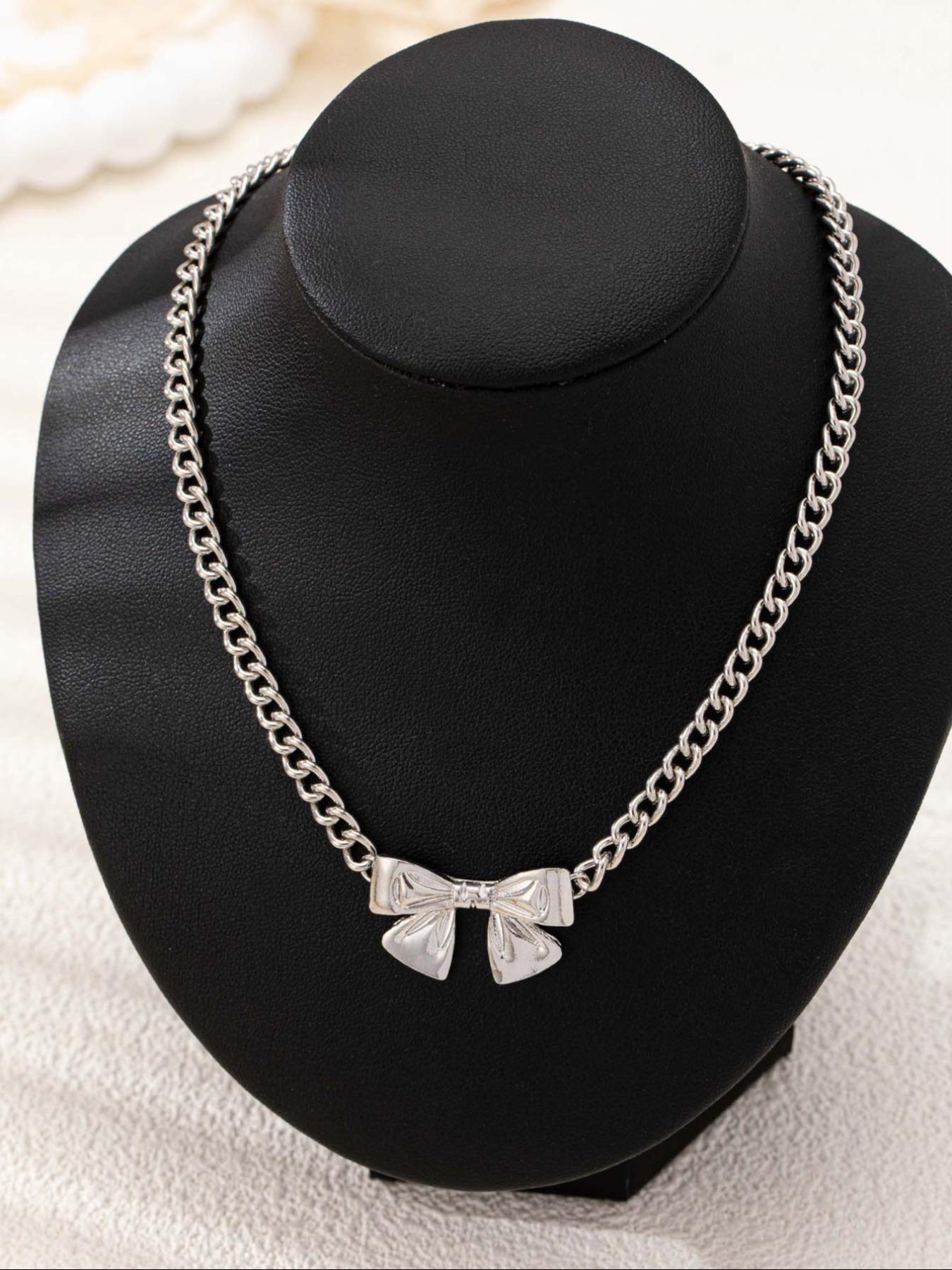 Elegant Bowknot Metal Pendant Fashion Necklace, Exquisite Women's Jewelry for Daily Wear, Parties, Dates, and Mother's Day Gifts