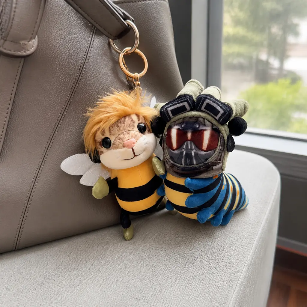 Cute Bee Plush Bag Charm, Funny Bumblebee Stuffed Pendant for Backpack, Keychain, Desk Decor & Gift