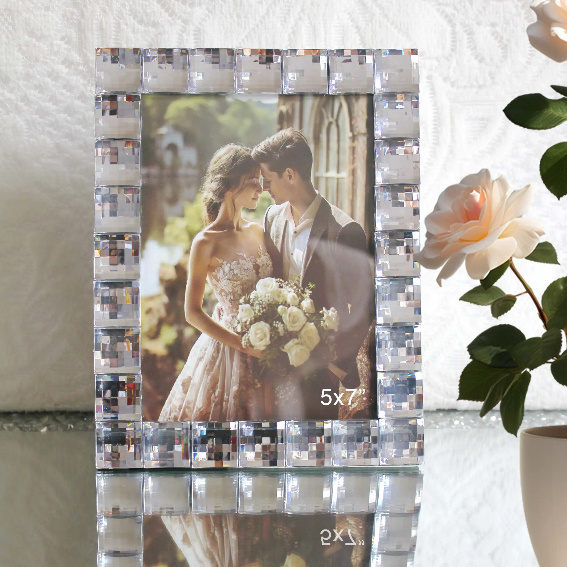 Elegant Transparent Bubble Crystal Glass Photo Frame, Luxury Desktop Decor, Wedding Anniversary Gift for Couples and Families