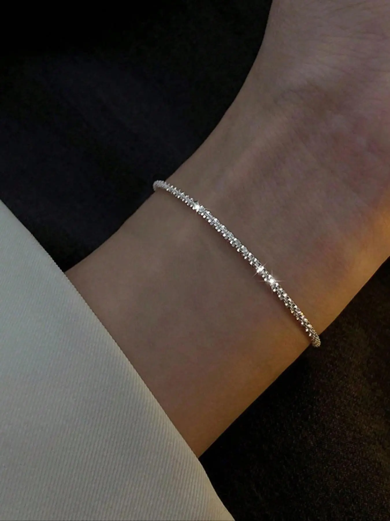 Adjustable Star Chain Bracelet for Women, Elegant Bangle Bracelet, Exquisite Bracelet, Fashion Bracelet, Unique Evening Party Jewelry, Daily Wear Accessory, Trendy Adjustable Design, Adjustable Fit, Alloy Material