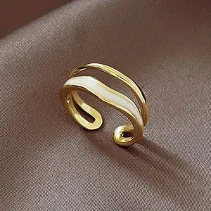 A Minimalist And Stylish Design Featuring a Cold Wind-Inspired Sand Cloud Ring for Women, Complete with an Open Index Finger Style