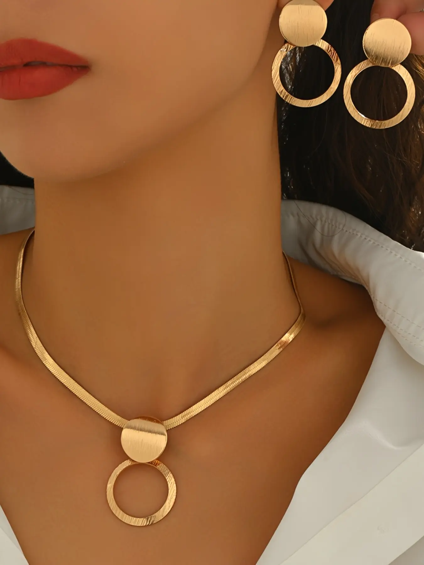 2 Piece Set Snake Chain Necklace with Geometric Ring Pendant and Matching Earrings, Modern Minimalist Elegant Fashionable Jewelry Set for Women