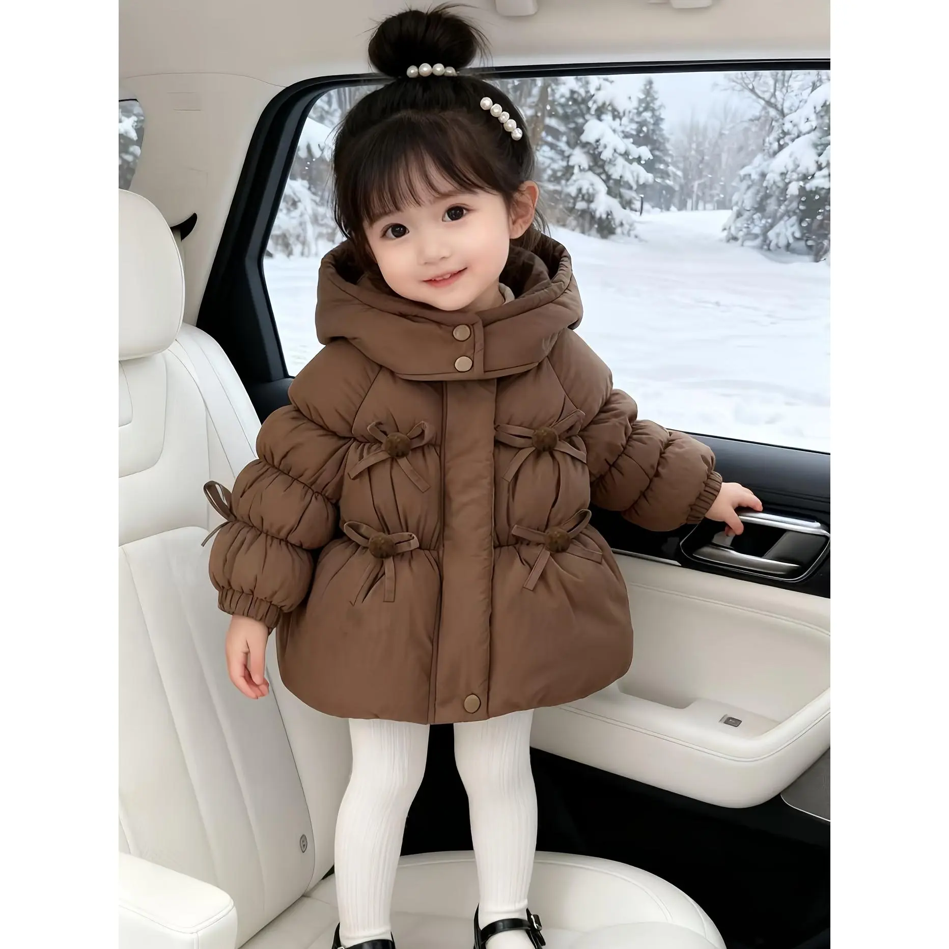1pc Girls' Winter Thickened Fleece Padded Jacket, Bow And Pom-Pom Embellishment, Cold-Resistant Windproof Hooded Style