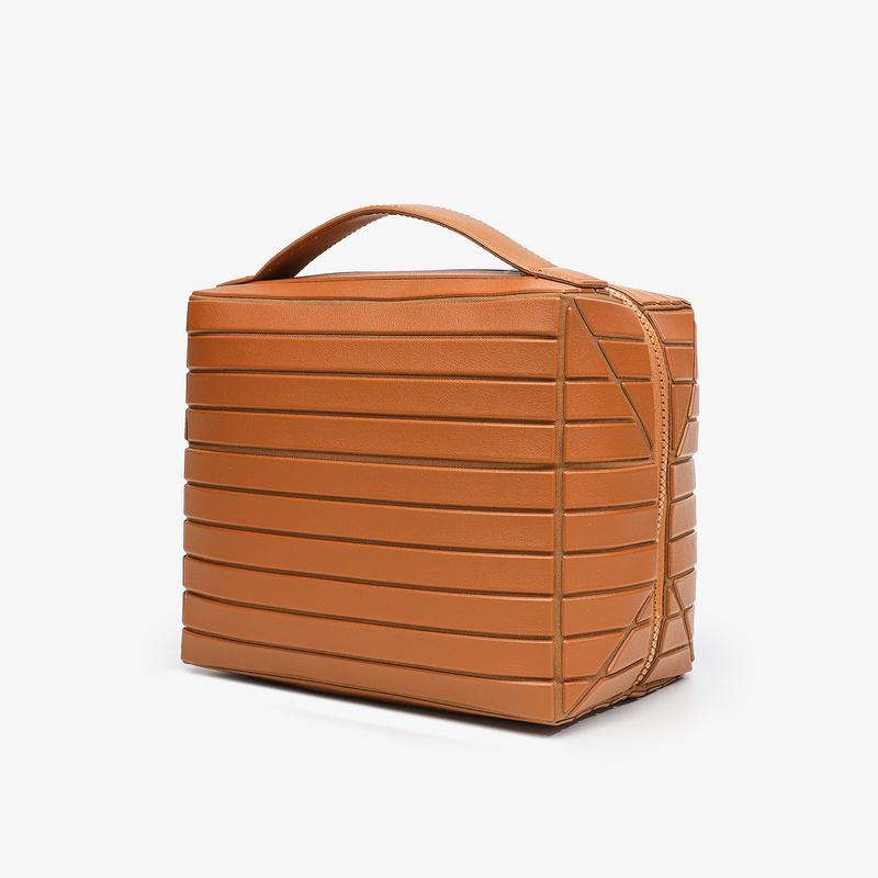 Foldable Waterproof Makeup Bag with Compartments Large Capacity Travel Storage Easy to Carry Durable Fashion Style Zipper Closure Lightweight Organiser Compact & Spacious