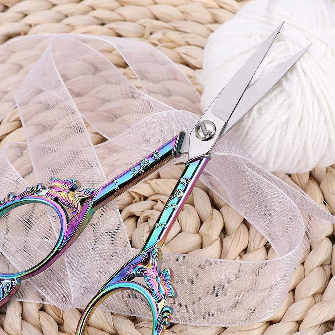 Vintage Butterfly Design Sewing Embroidery Scissors, 1 Count Small Sharp Detail Shears for Craft, Artwork, Needlework Yarn, Bathroom Accessories, Ribbon Cutter Machine, Handicraft DIY Tool, Cutting Supplies, Gifts for Girl Adults