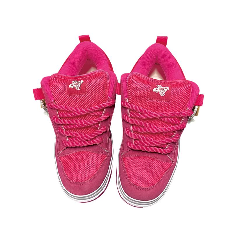 Vibrant Pink Rope Sneakers Large-sized Low-top Thick-soled Roller Skates Rose Check Laced Casual Shoes Cushioned Insoles Anti-slip Rubber Soles Heavy-duty All-terrain Towing Skateboards Walking Daily Wear Wide Size
