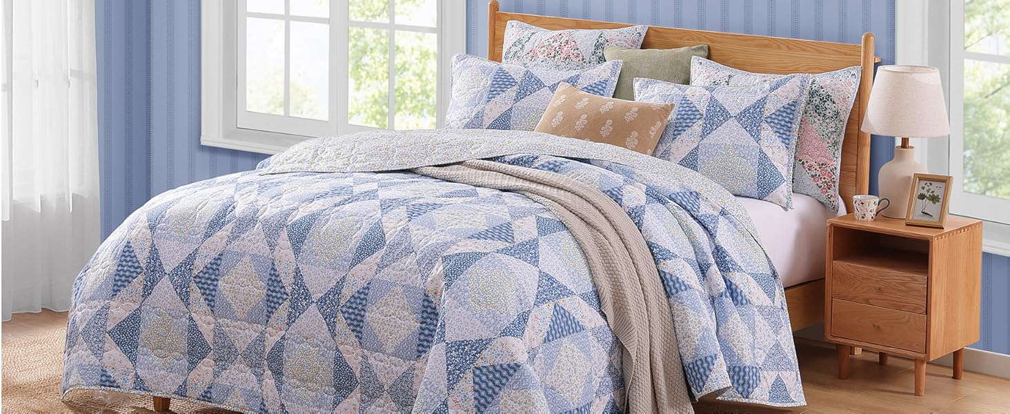 Set Queen Size, Patchwork Blue Pink Marigold Floral Sets, Reversible Bedspread Lightweight and Breathable for All, Soft Quilted Bedspread with 2 Pillow Shams