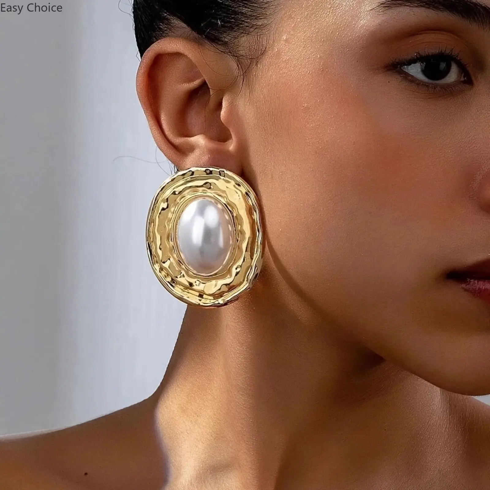 Women Oversized Faux‑Pearl Earrings, Luxury Minimalist Elliptical Pearl Studs, Elegant High‑End Aesthetic Statement Jewelry, Delicate Accessory for Daily Dating Party Outfit Styling & Gift‑Giving