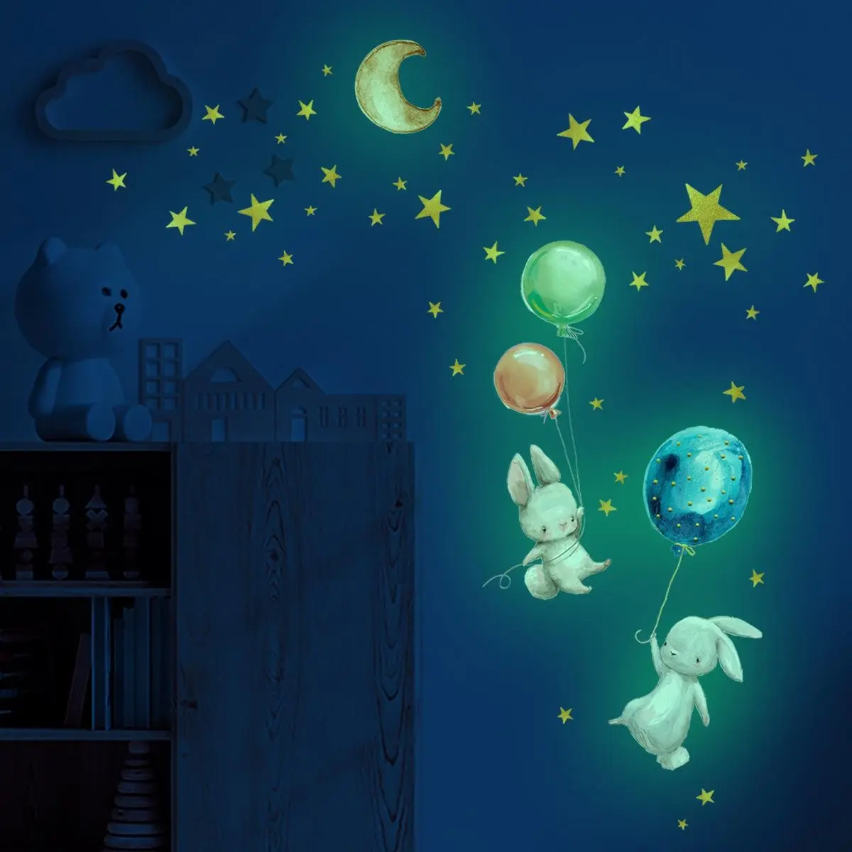 Night Light Luminous Sticker Rainbow Heart Butterfly Wall Decals, Kids Room Toilet Sticker, Refrigerator Sticker, Home Decor Decorative Wall Sticker, Self-Adhesive