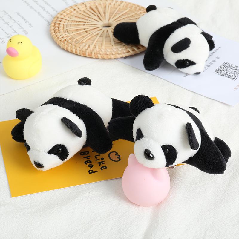 Cartoon Internet celebrity three-dimensional panda brooch, plush red panda doll ins lying down panda jewelry schoolbag pendant