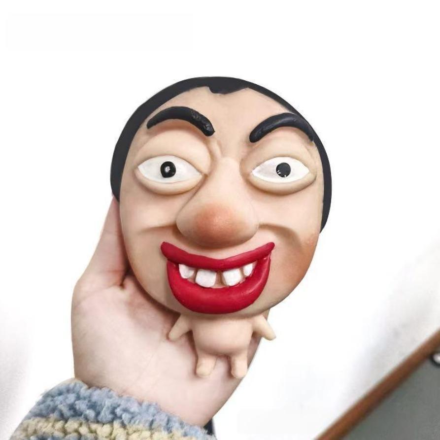 Quick-rebound pimple squeezer fingertip device, made of soft silicone, relieves pressure.