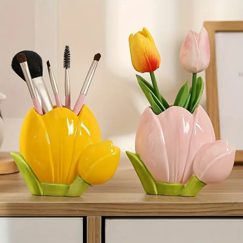 Resin Peach Shaped Vanity Organizer, Cute Makeup Brush Holder, Cosmetic Storage Cylinder, Perfect Gift for Her, Art & Function Decor