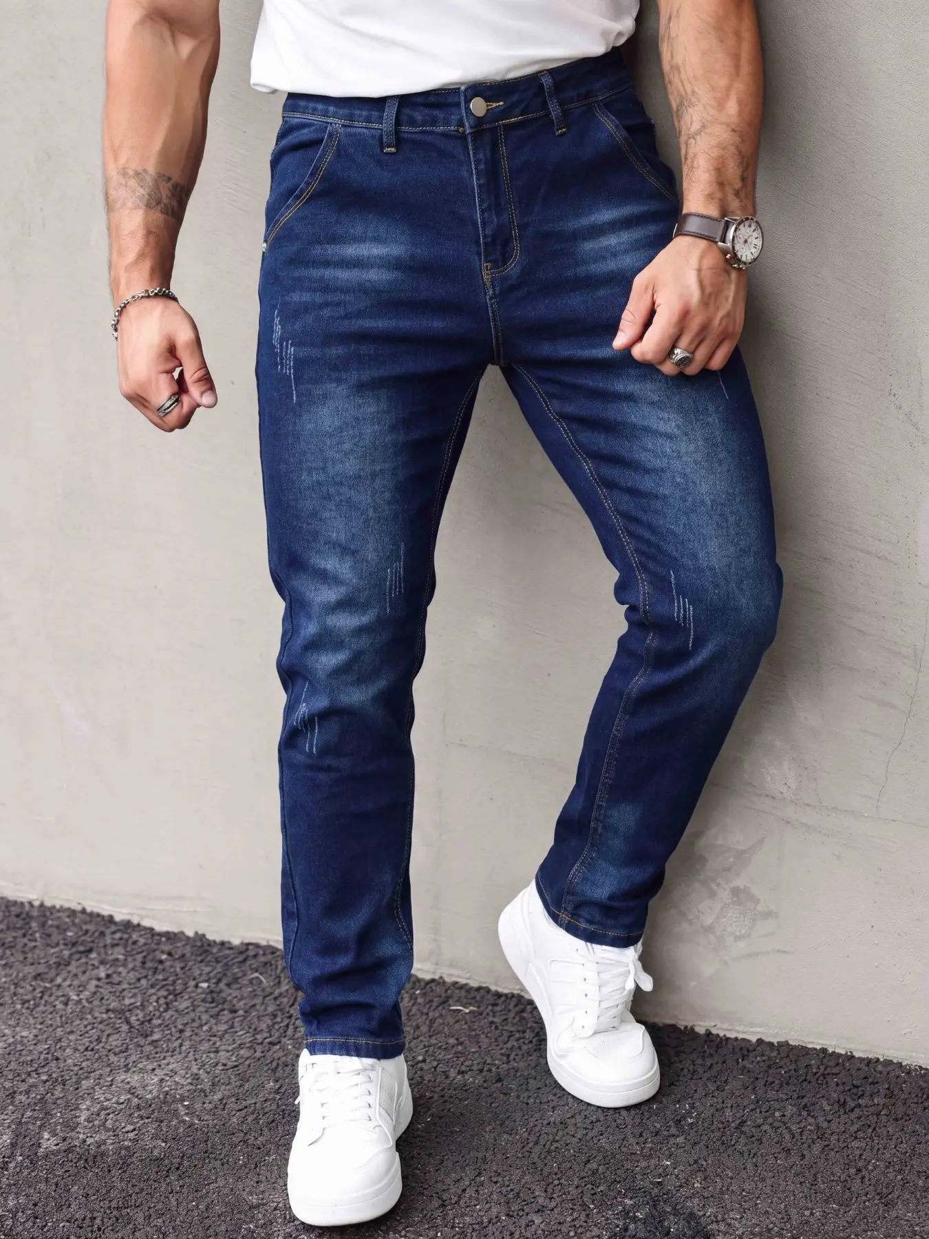 Men's Elastic Denim Jeans, Slim-Fitting, Plain Design, Durable and Comfortable, Casual Style, Suitable for All Seasons, Fashionable and Versatile