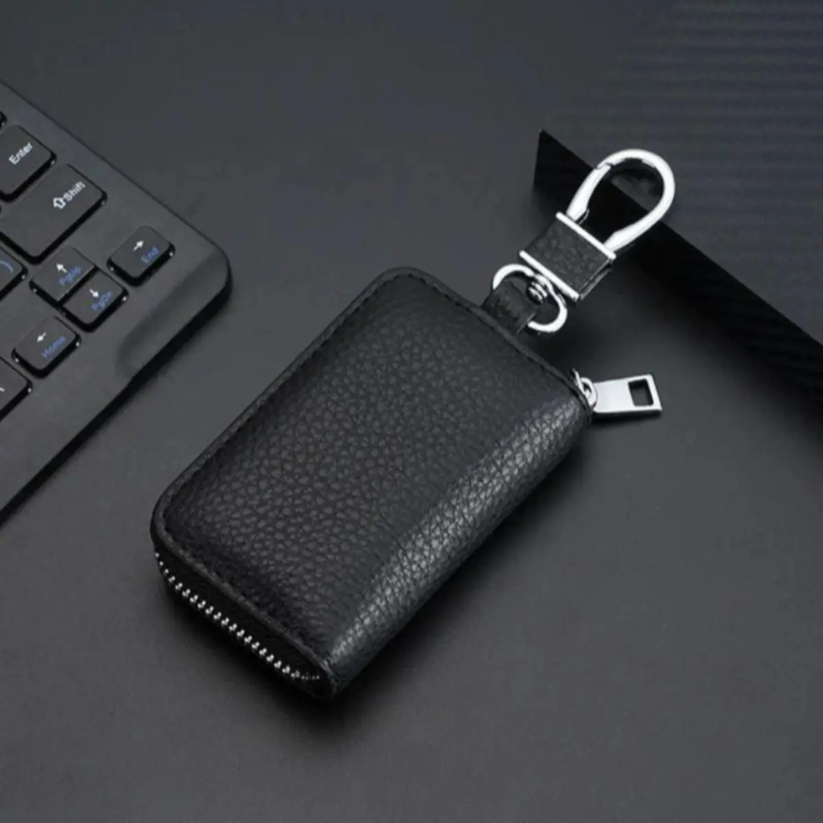 Universal PU Leather Car Key Fob Protective Case, Premium Aerosopastyle Key Holder Cover for Men & Women Car Interior Accessory, Car Accessories, Accessories For Car