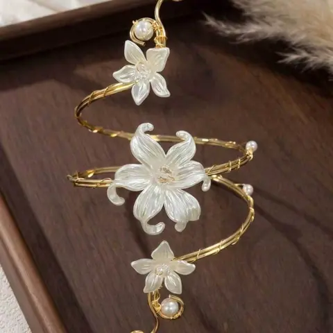 Glossy White Pearl Lily Golden Wire Spiral Arm Cuff, Adjustable Upper Arm Flower Design Bracelet, Handmade Floral Armband, Boho Wedding Beach Fairy Women's Statement Jewelry